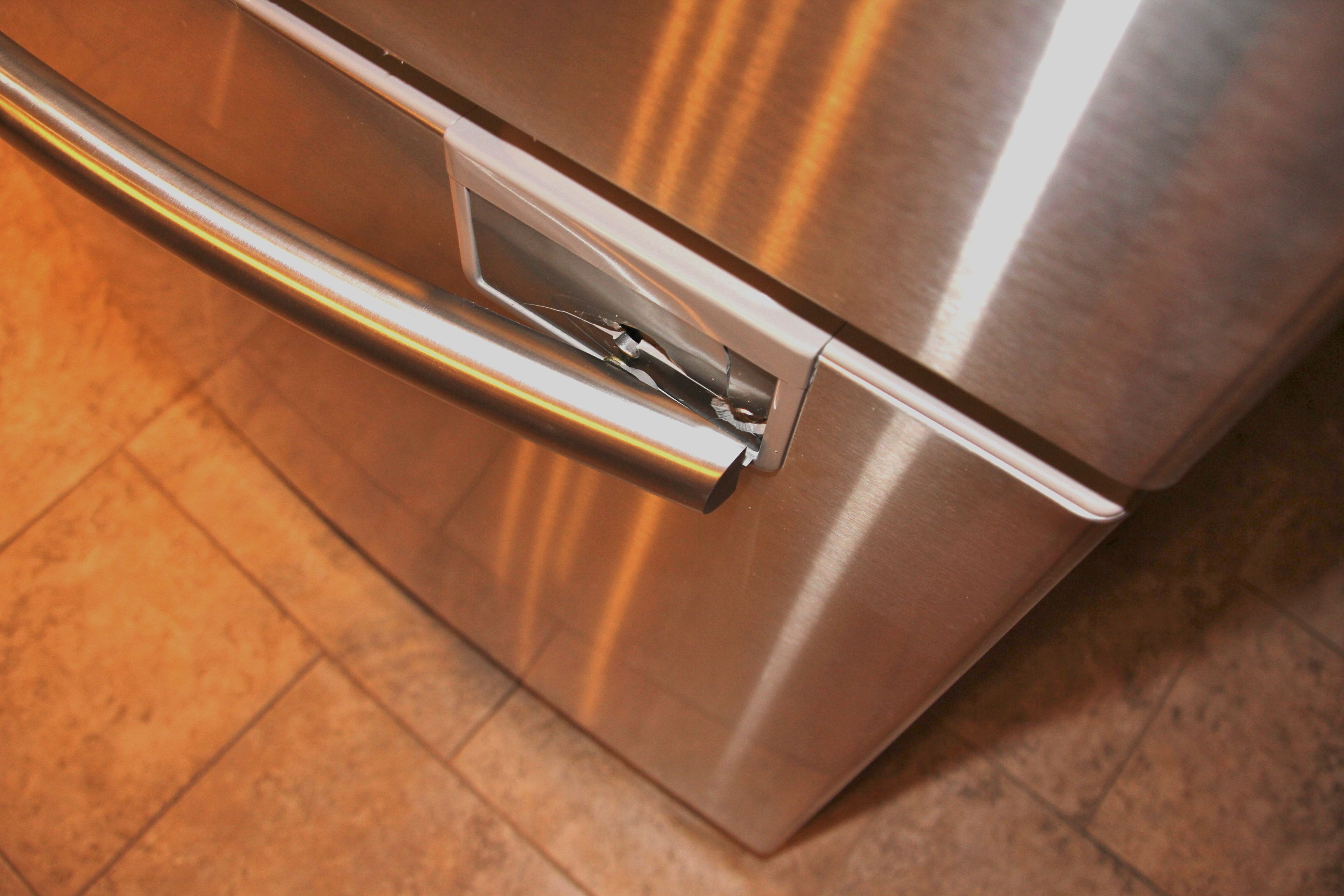 Door Handle Braking Loose On The Freezer Door? | Samsung RF267AABP/XAA